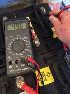photo of measuring the battery