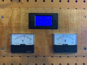 photo of Analog meters show over 1000 watts of production